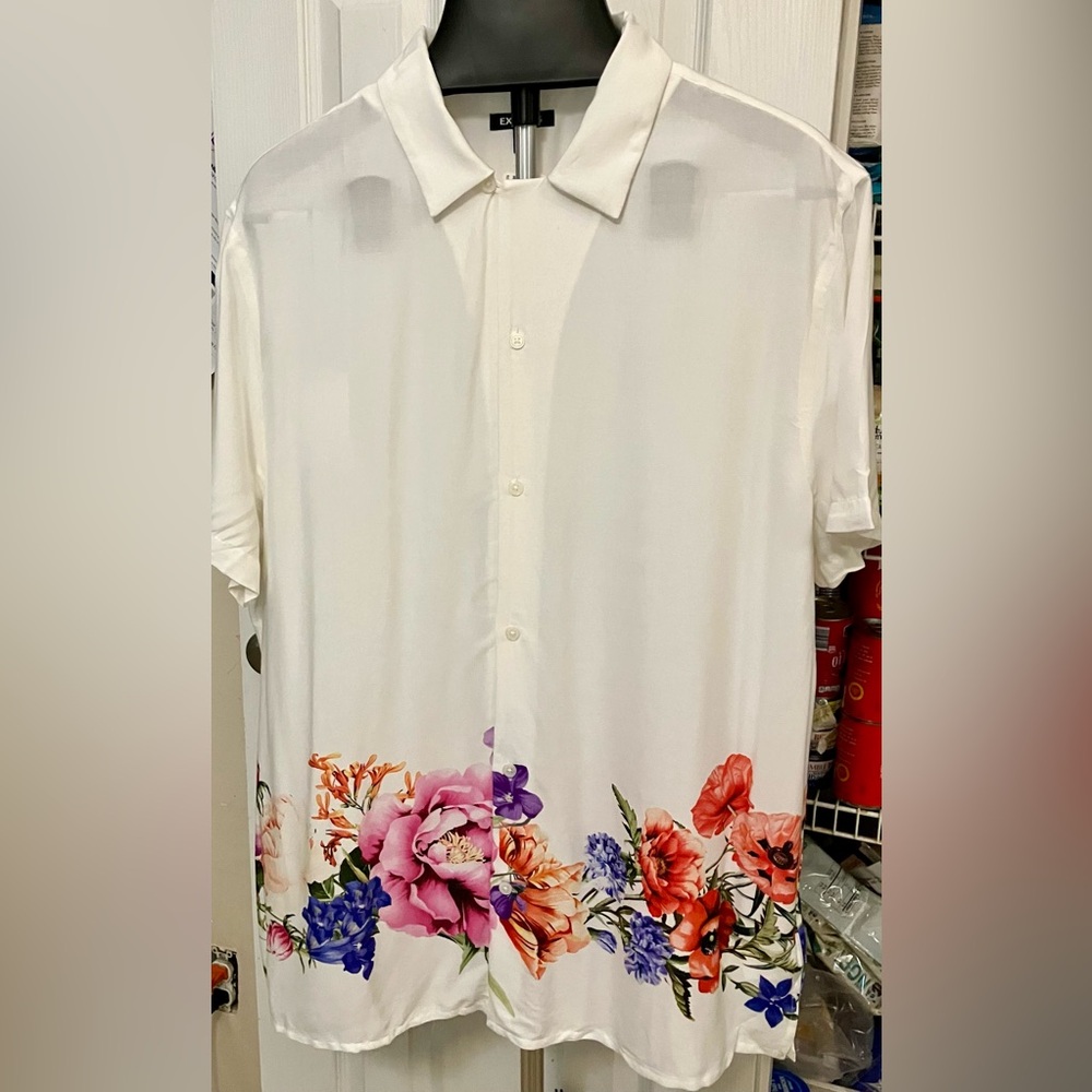 NEW EXPRESS Size XL White Mens Print Hawaiian Button-Up Short Sleeve Shirt